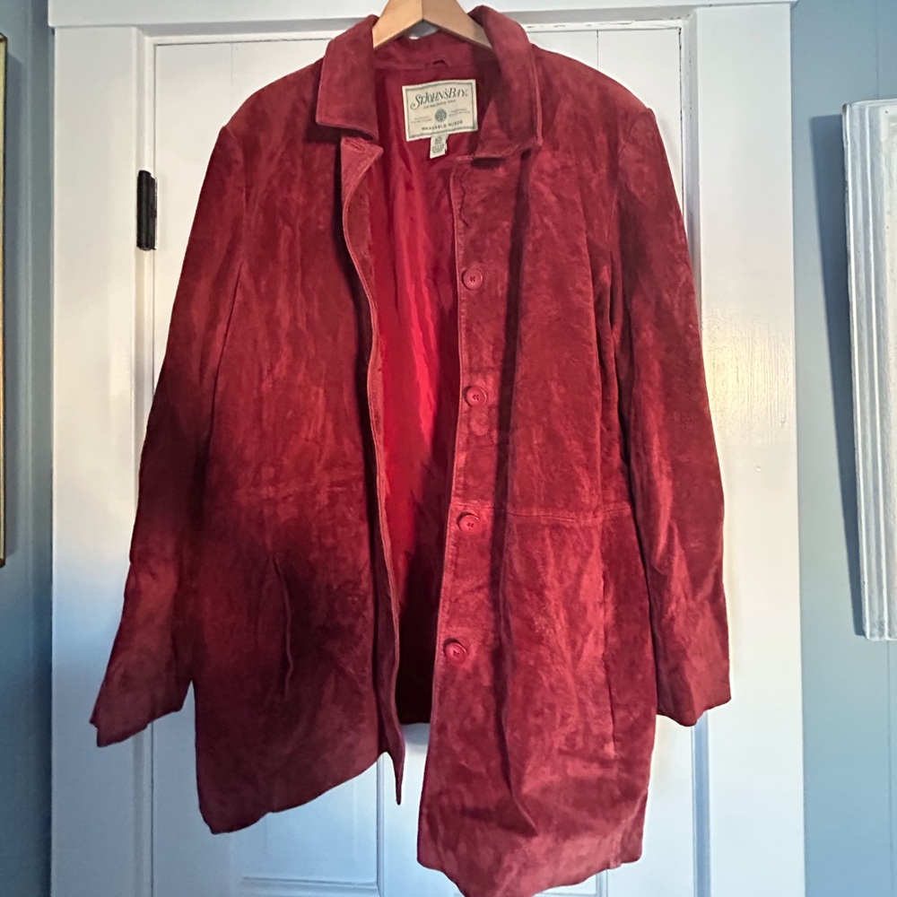 Vintage Women's Red Suede Jacket